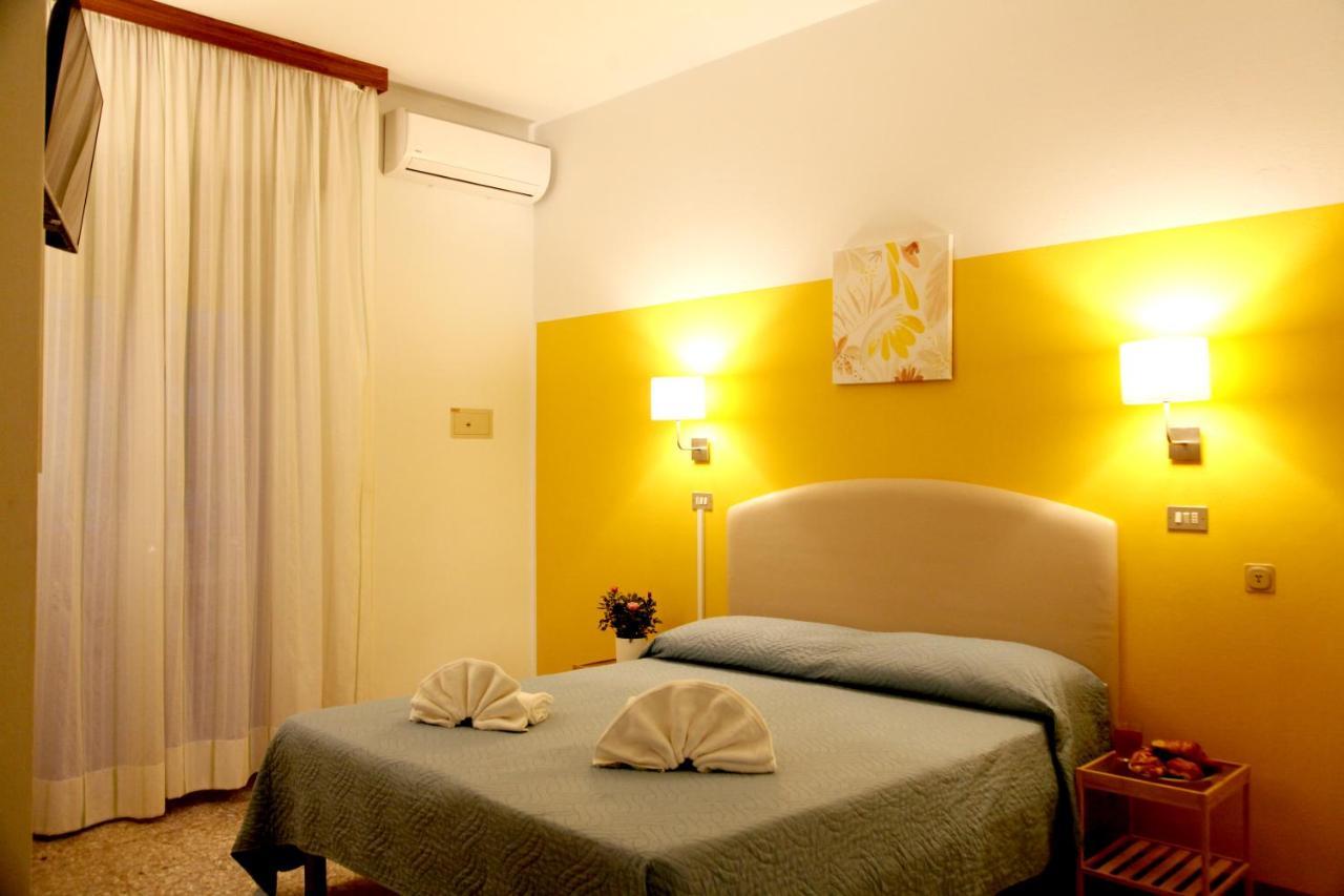 Hotel Alfa Anche In All Inclusive ริมินี ภายนอก รูปภาพ