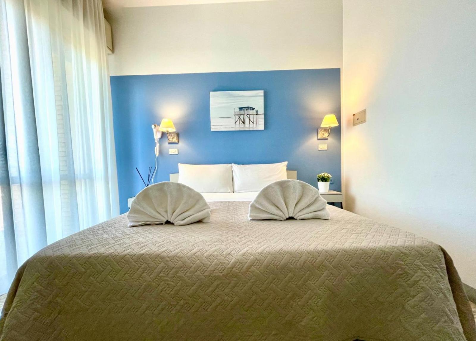 Hotel Alfa Anche In All Inclusive ริมินี ภายนอก รูปภาพ